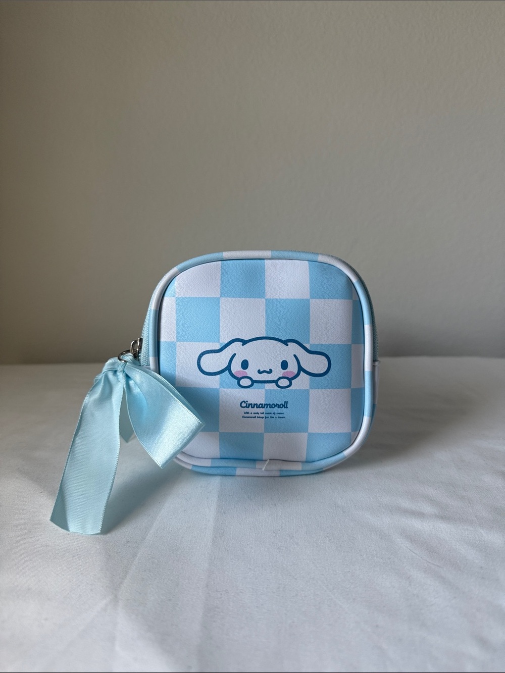 Sanrio Cinnamoroll Blue and White Checkered Zip Pouch